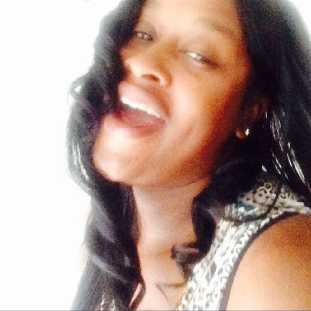 Meet your Posher, Annette